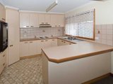 https://images.listonce.com.au/custom/160x/listings/unit-4265-roslyn-road-highton-vic-3216/098/01699098_img_02.jpg?8BKA7dvFZJQ