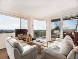 https://images.listonce.com.au/custom/160x/listings/vuehill-5-hill-street-rye-vic-3941/866/00247866_img_03.jpg?YBaJdC-jIkg