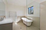 https://images.listonce.com.au/custom/160x/listings/wisill-park-121-jocks-gully-road-woodend-vic-3442/637/00410637_img_09.jpg?it6paWRsiKY