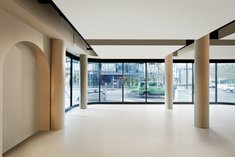 		
                11-13         Lygon         Street     BRUNSWICK EAST