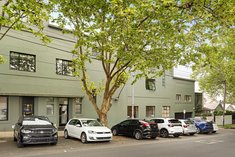 		
                1C         Chatsworth         Road     PRAHRAN