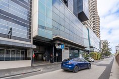 		
                201/9         Yarra         Street     SOUTH YARRA