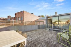 		
                232         St Kilda         Road     ST KILDA
