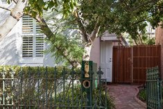 		
                24         Erin         Street     RICHMOND