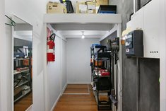 		
                28/255         Drummond         Street     CARLTON