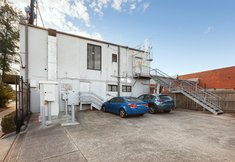 		
                3/230         Mitcham         Road     MITCHAM