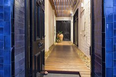 		
                325-327         Bank         Street     SOUTH MELBOURNE