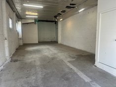 		
                34         Swan         Street     RICHMOND