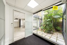 		
                387 & 391         St Georges         Road     FITZROY NORTH