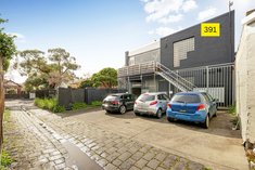 		
                387 & 391         St Georges         Road     FITZROY NORTH