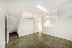 		
                387         St Georges         Road     FITZROY NORTH