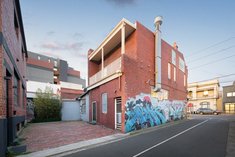 		
                402         Burnley         Street     RICHMOND