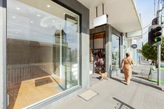 		
                570         Malvern         Road     PRAHRAN