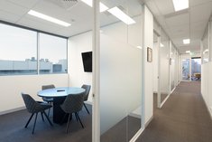 		
                585-587         Victoria         Street     ABBOTSFORD