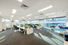 		
                585-587         Victoria         Street     ABBOTSFORD