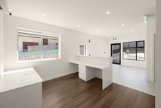 		
                586         Elgar         Road     BOX HILL NORTH