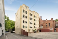 		
                68-70         Queensberry         Street     CARLTON