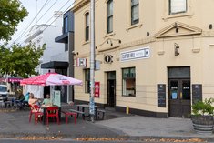 		
                8         Hilton         Street     CLIFTON HILL