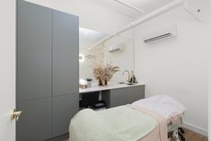		
                9         Yarra         Street     SOUTH YARRA