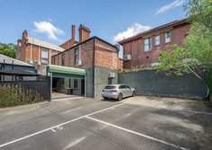 		
                GF 49 Victoria         Parade              COLLINGWOOD