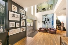 		
                Ground Floor/233         Punt         Road     RICHMOND