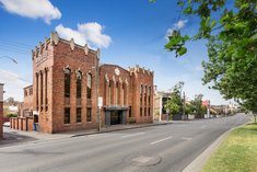 		
                Ground Floor/233         Punt         Road     RICHMOND