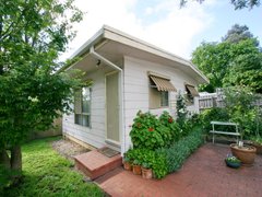 6A Garden Avenue, MITCHAM