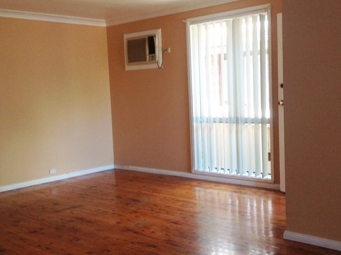 08 Cullen pl Minto, MINTO NSW 2566