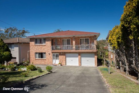 1 & 2/8 Waratah Avenue, SALAMANDER BAY NSW 2317