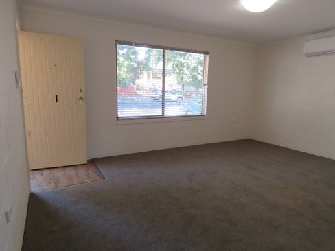 1 / 356 Kenilworth Street, EAST ALBURY NSW 2640