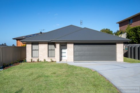 1 Acer Terrace, THORNTON NSW 2322