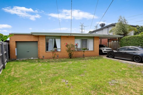 1 Agnes Court Glen Waverley 3150