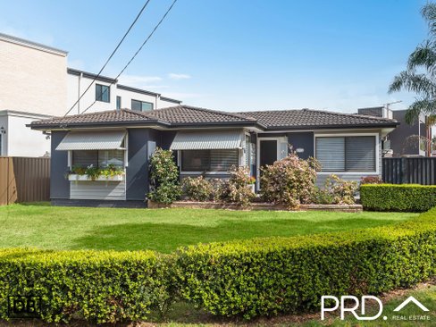 1 Armentieres Avenue, MILPERRA NSW 2214