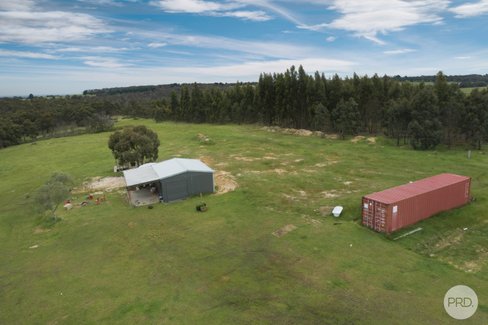 1 Arnolds Road, DEREEL VIC 3352