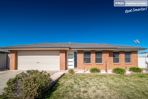 1 Birri Street, GLENFIELD PARK NSW 2650