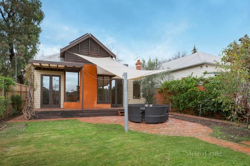 1 Bryson Street Canterbury 3126