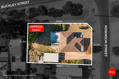 1 Buckley Street, LONG GULLY VIC 3550