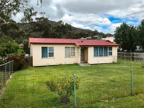 1 Carcoola Street, CHIGWELL TAS 7011