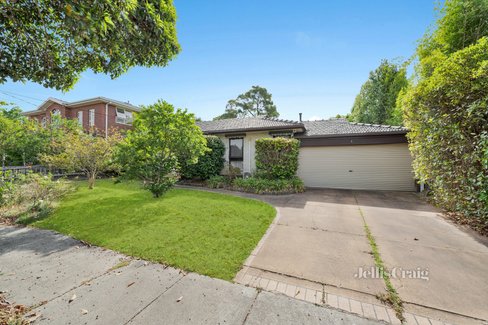 1 Carolina Street Mount Waverley 3149