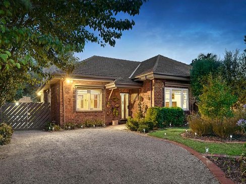 1 Charles Street Glen Iris 3146