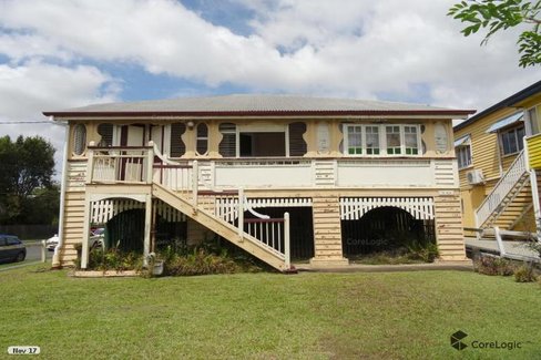 1 Childs Street, CLAYFIELD QLD 4011