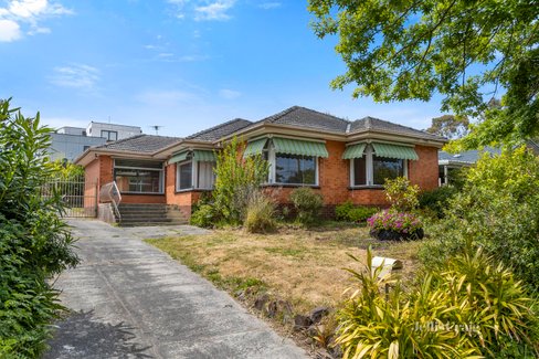 1 Creswick Street Donvale 3111