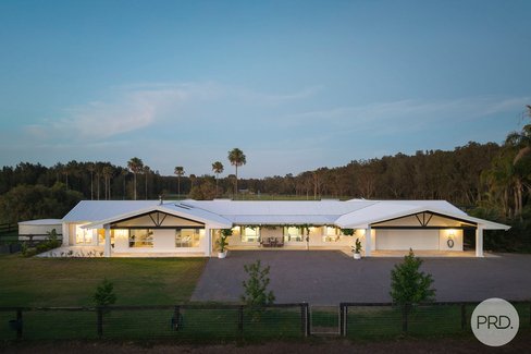 1 Cromarty Lane, BOBS FARM NSW 2316