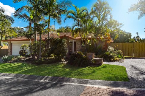 1 Dandenong Terrace, ROBINA QLD 4226