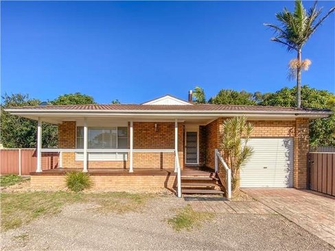 1 Dunmore Avenue, ANNA BAY NSW 2316