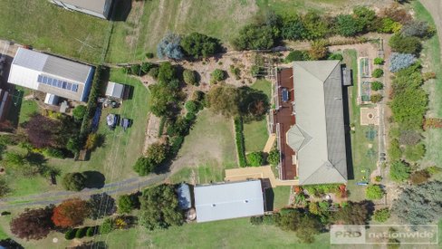 1 Elizabeth Avenue, TALBINGO NSW 2720