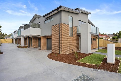 1 Erdogan Place Lilydale 3140