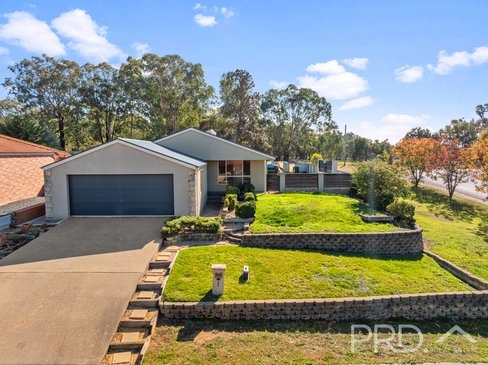 1 Harris Street, TUMUT NSW 2720