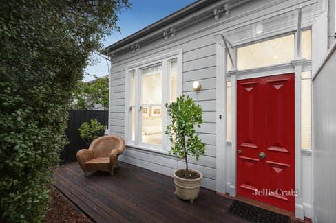 1 Hopetoun Grove South Yarra 3141