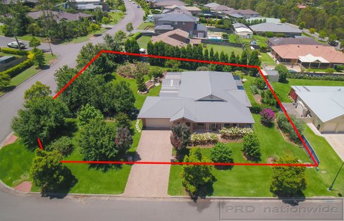 1 Hunterglen Drive, BOLWARRA HEIGHTS NSW 2320